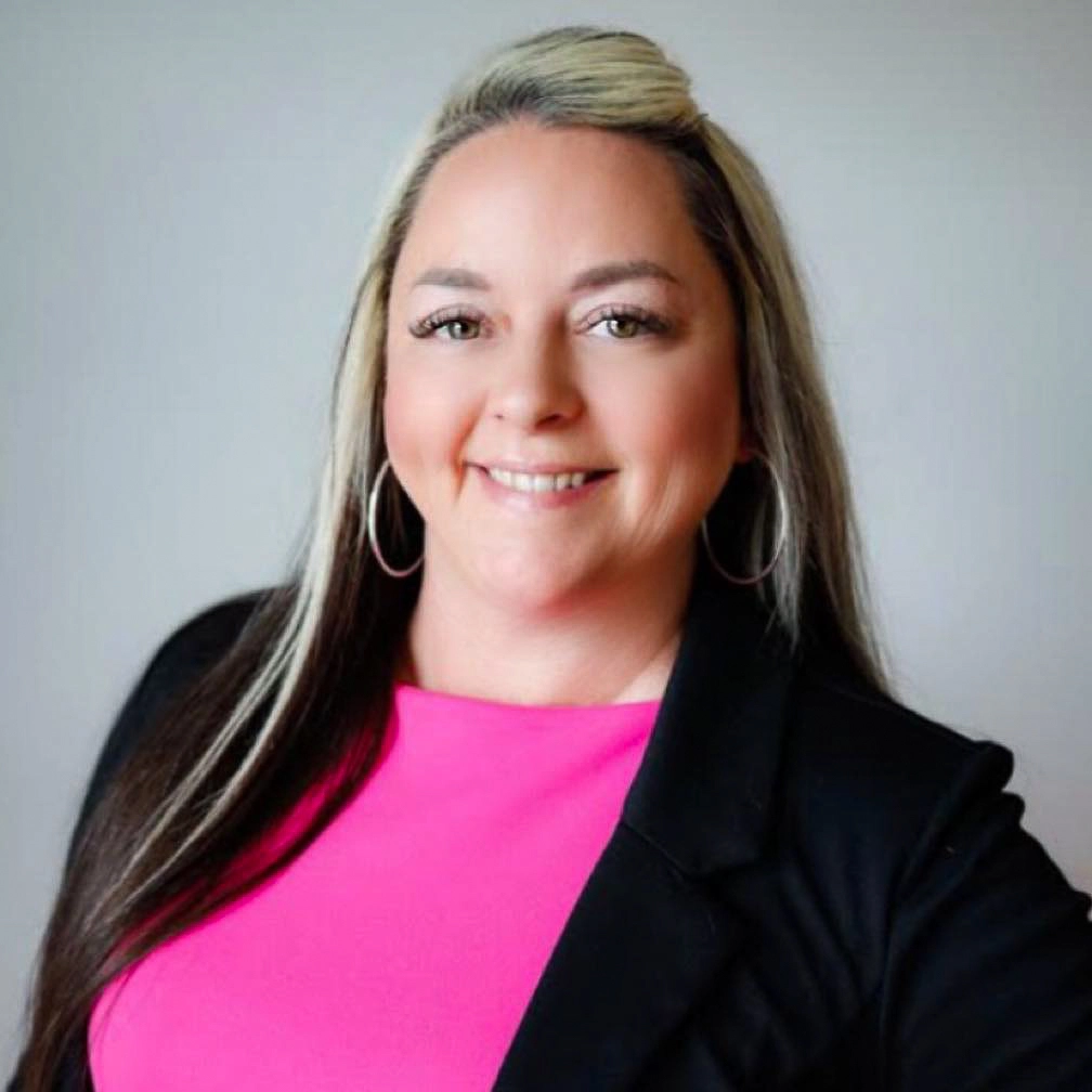 Stefani Thompson Headshot