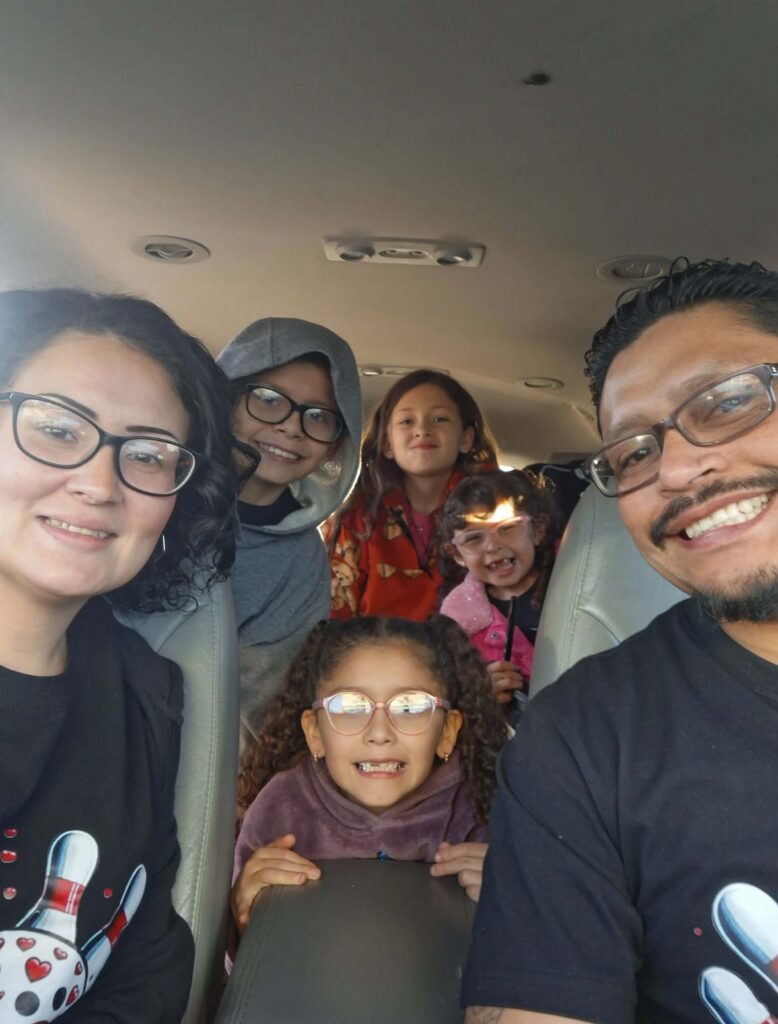 José Torres with family